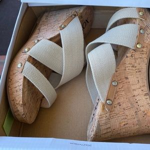 XOXO tan Belicia 7 M